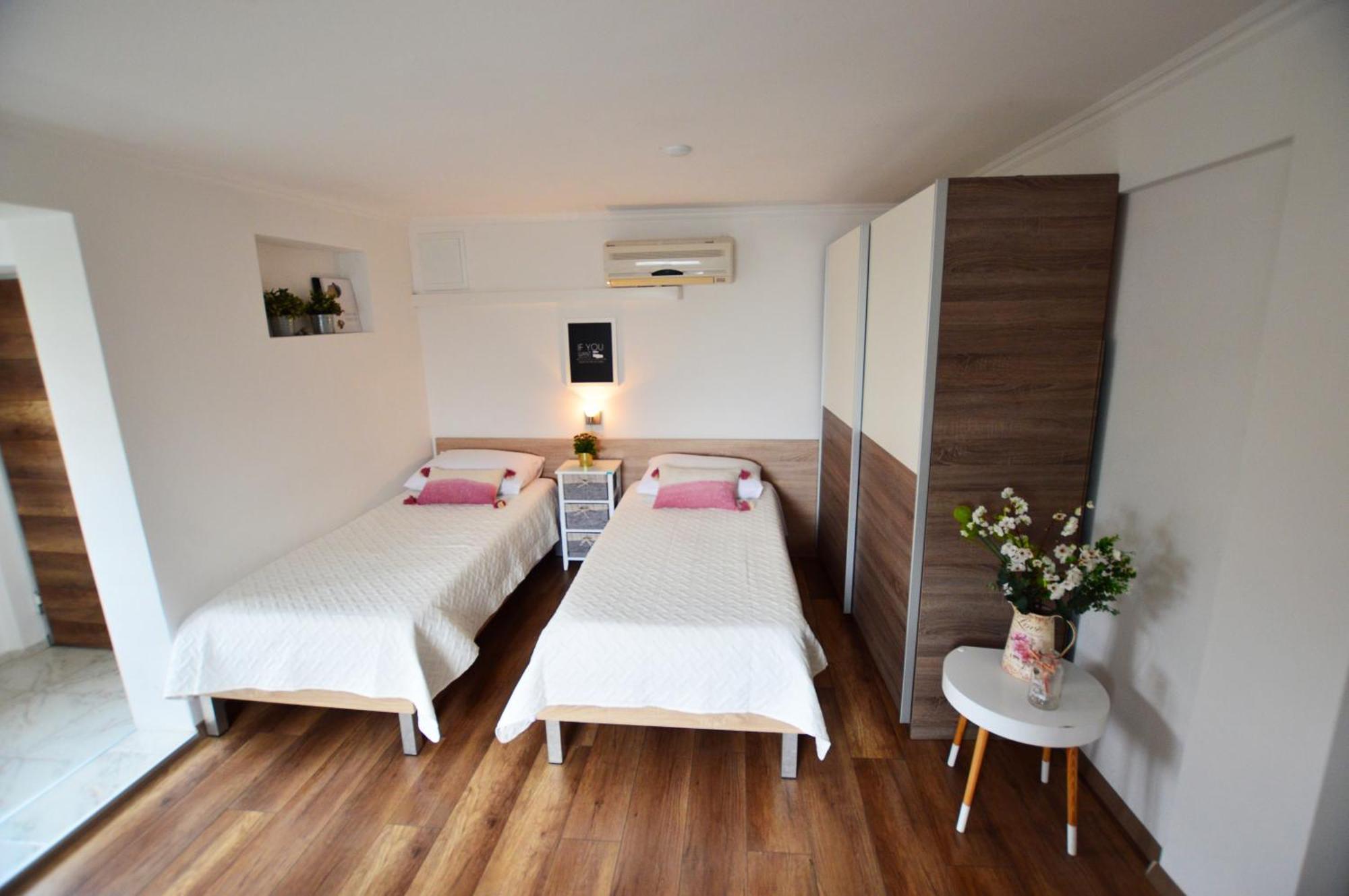 Apartment Kucica Zadar Exterior foto